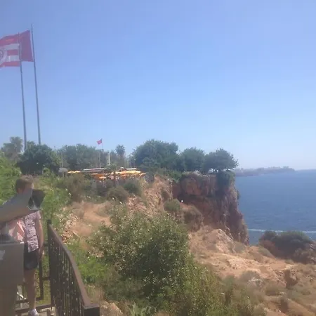 Antalya'da Nerede Kalınır? Kalacak Ucuz Daire Antalya