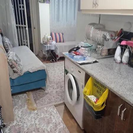 Apartment Kpz Flats - Cheap Staying Sleeping Place *