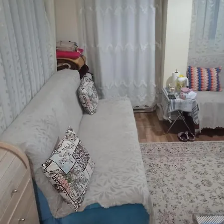 Kpz Flats - Cheap Staying Sleeping Place *