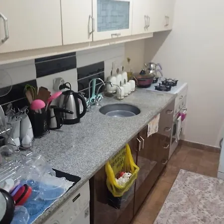 Apartment Kpz Flats - Cheap Staying Sleeping Place Antalya