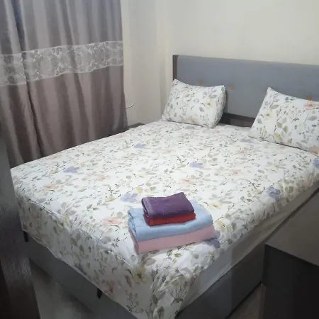 Apartment Kpz Flats - Cheap Staying Sleeping Place *